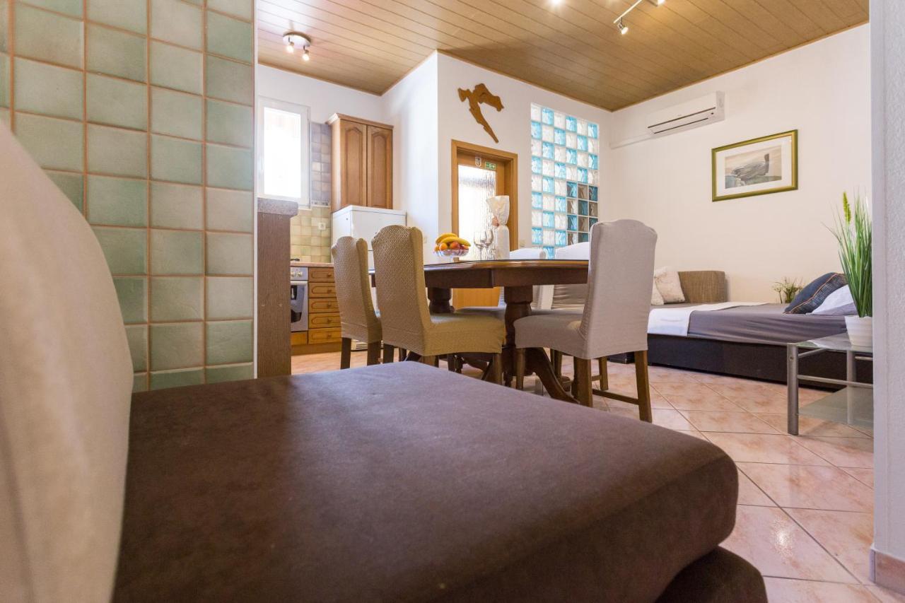 Apartman Ikar Podstrana Exteriör bild